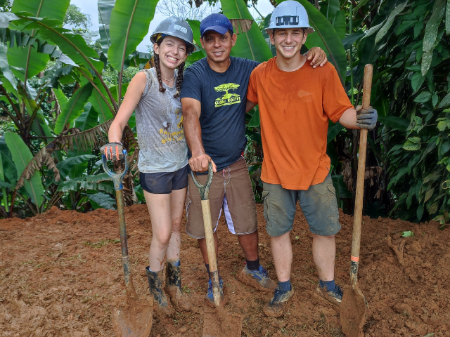 Costa Rica_student with host working on project