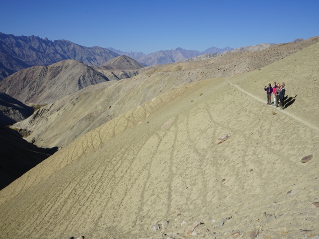 India_desert hiking