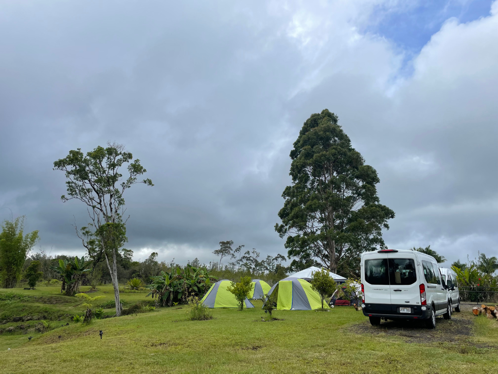 Hawaii tents on the island with van
