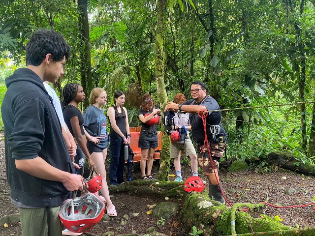 learning from host costa rica
